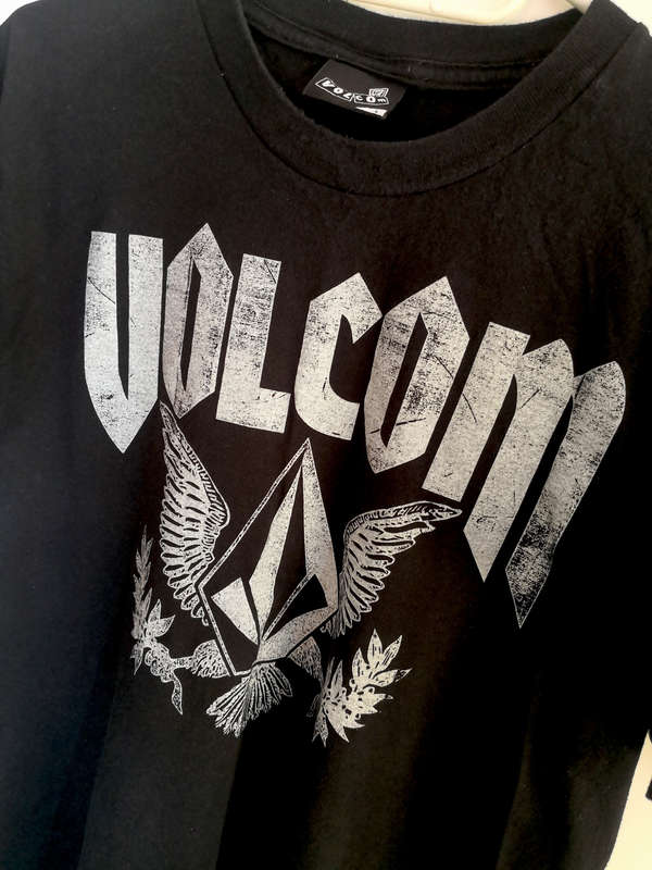 Men's VOLCOM Graphic T-Shirt - L