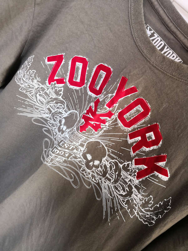 Men's ZOO YORK Graphic T-shirt - L