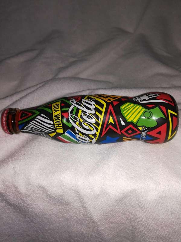 Collectors Dream CocaCola bottle, Super Rare 200ml bottle, Unopened, Unique, Thankyou bottle.