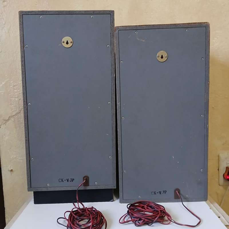 Vintage Pioneer HiFi speakers