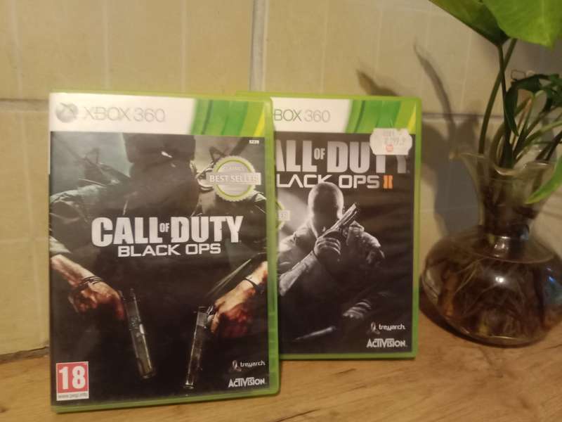 Xbox 360 Black ops twin pack