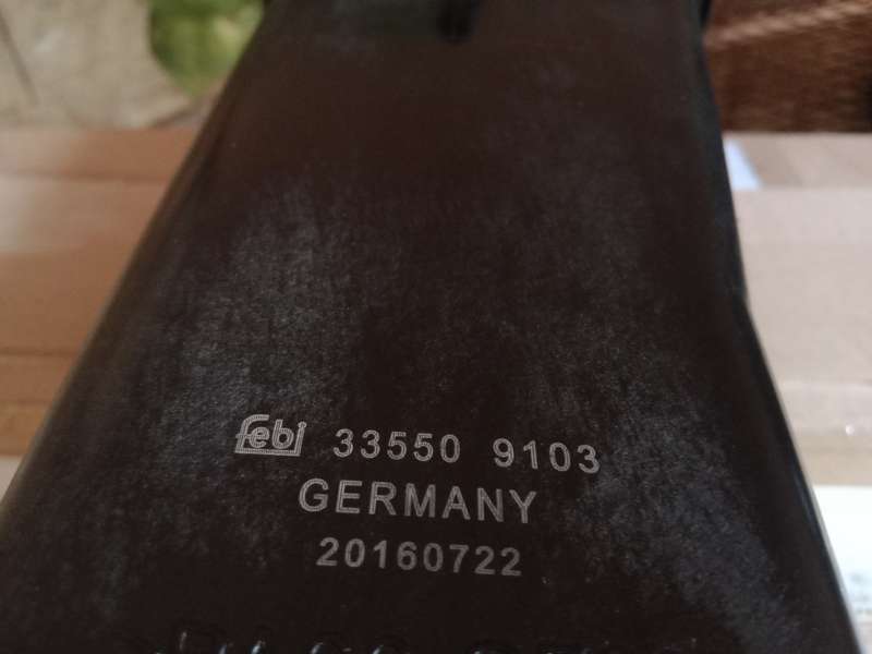 BMW E46 expansion tank