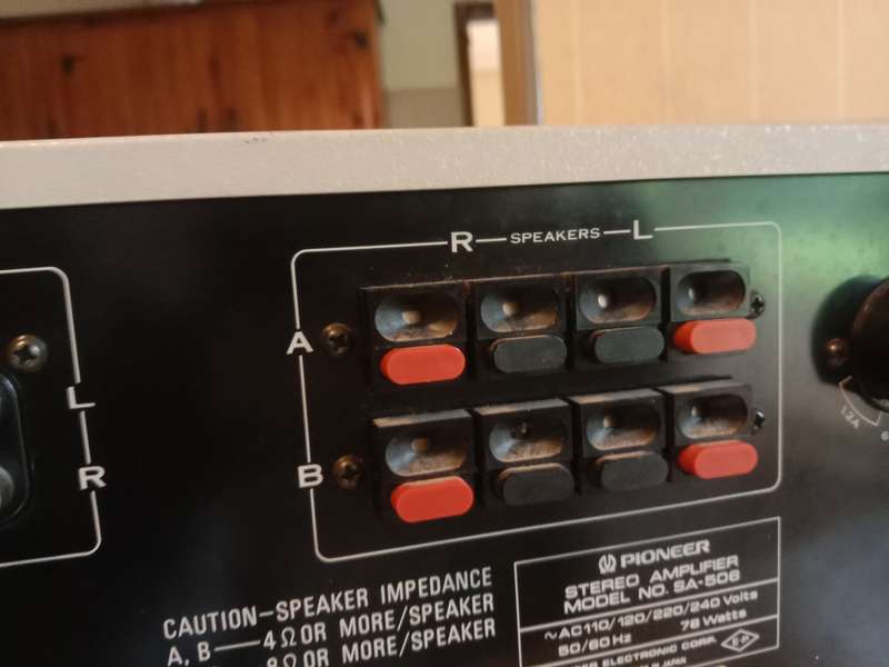 Vintage Pioneer Amplifier SA-506