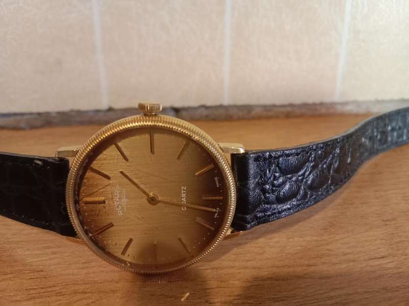 Stunning Rotary mens vintage quartz watch