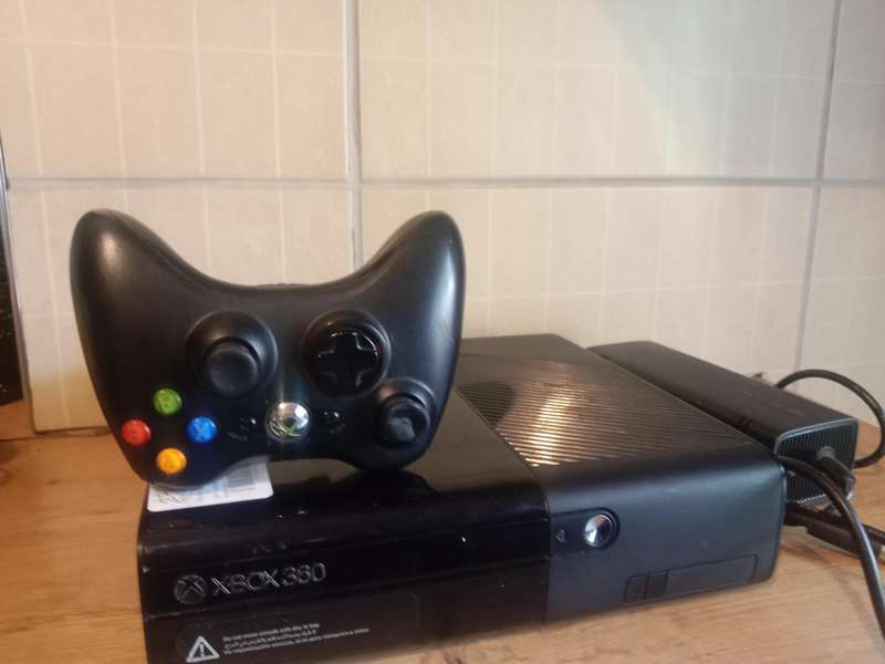 Xbox 360E 500gb