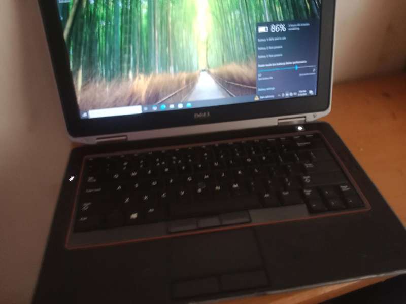 Dell latitude E6330 *faulty*