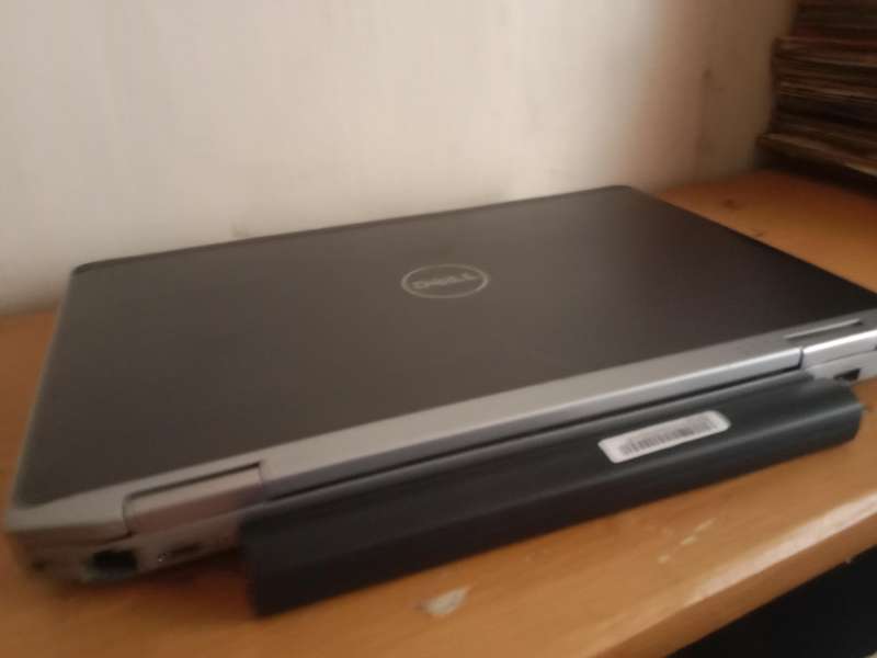 Dell latitude E6330 *faulty*