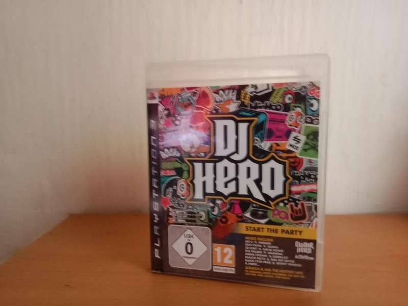 PS3 DJ hero