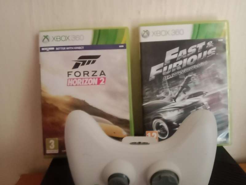 Xbox 360e 250gb bundle