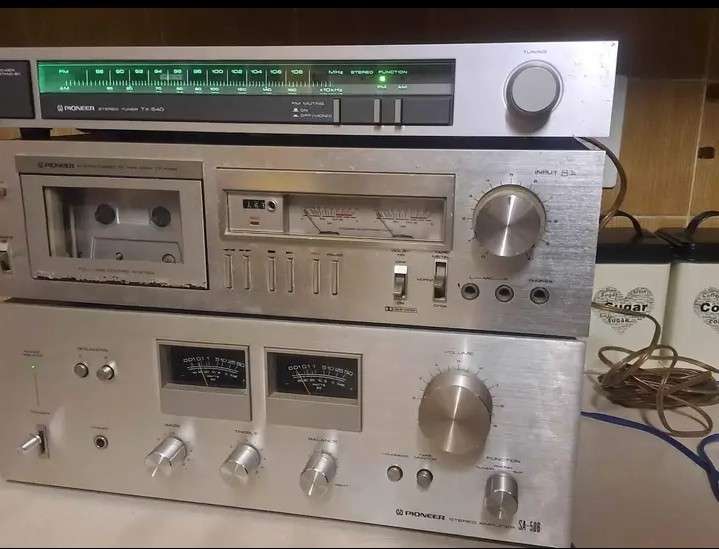 Vintage Pioneer HiFi Stereo System
