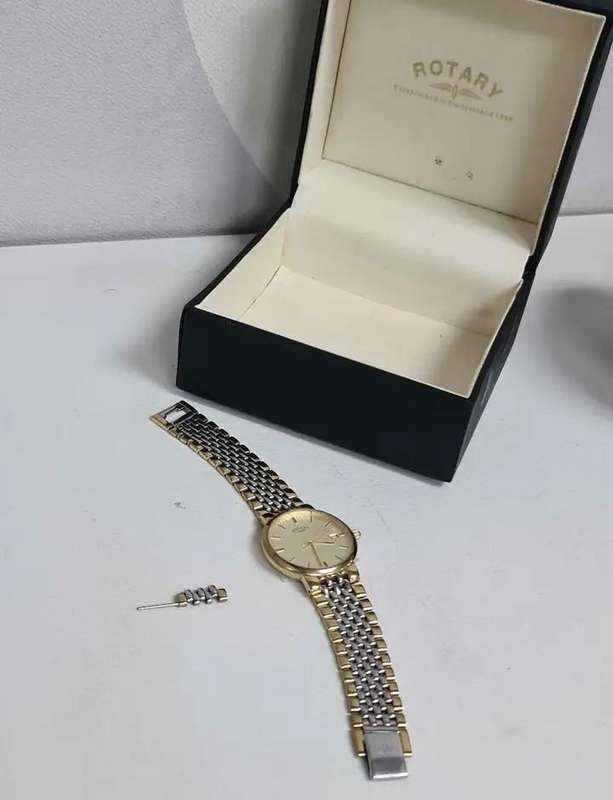 Rotary mens  watch