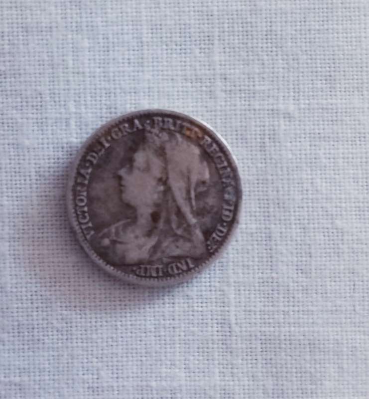 A silver Victorian 3 pence 1898