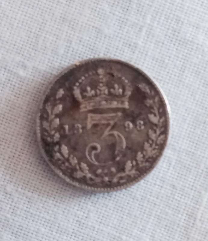 A silver Victorian 3 pence 1898