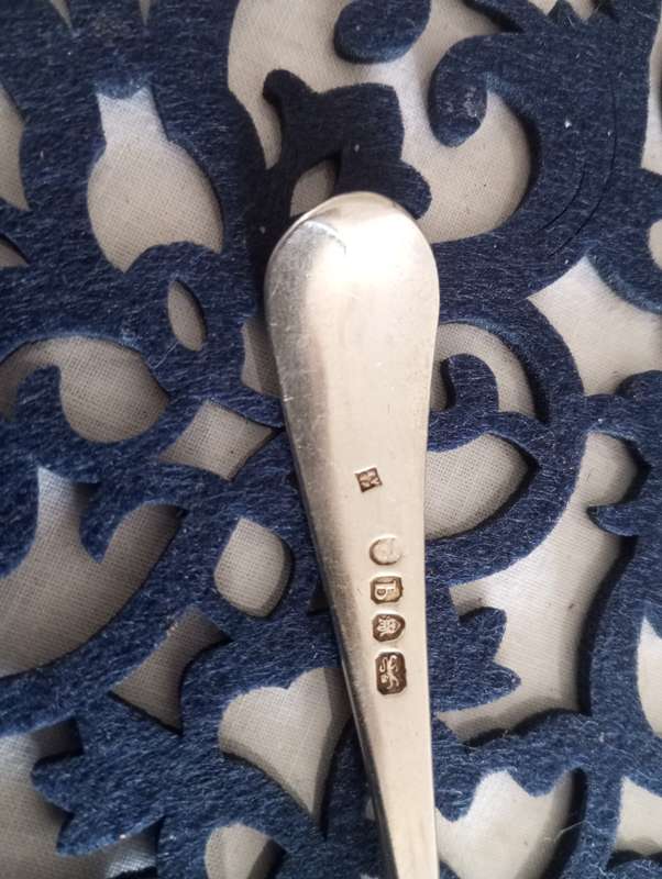 Beautiful silver serving spoon Georgian Bateman hallmarks