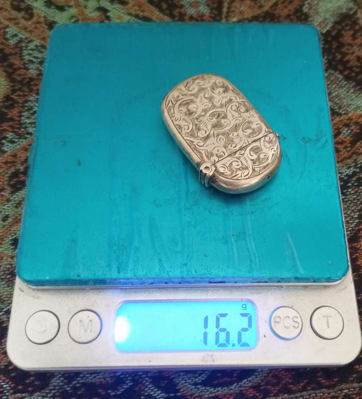 A pigmi sized engraved  silver vesta case 1898