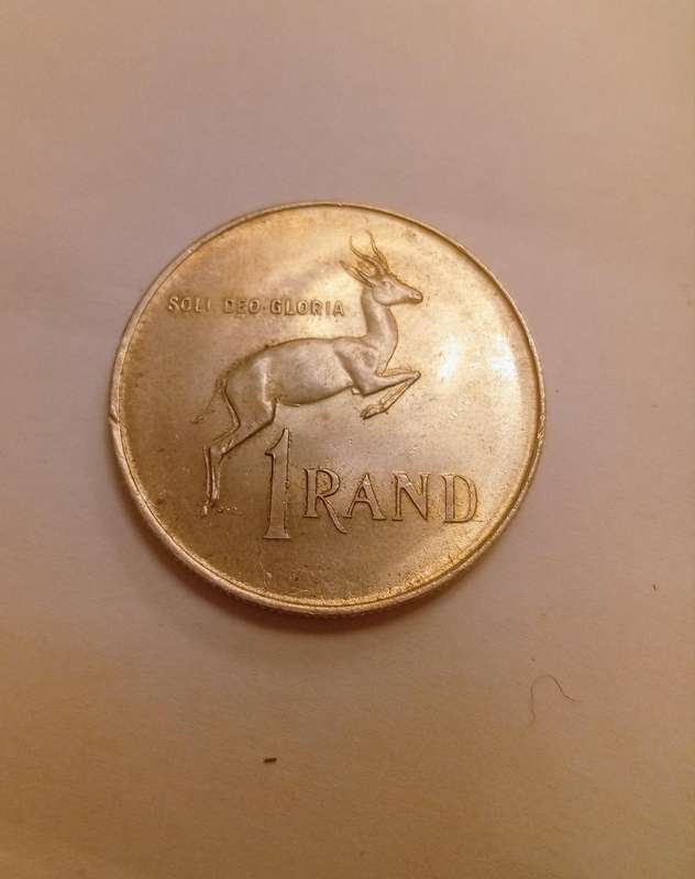 A high grade very clean rsa silver R1