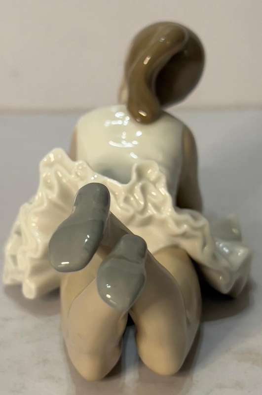 Nao by Lladro Ballerina- Laying down
