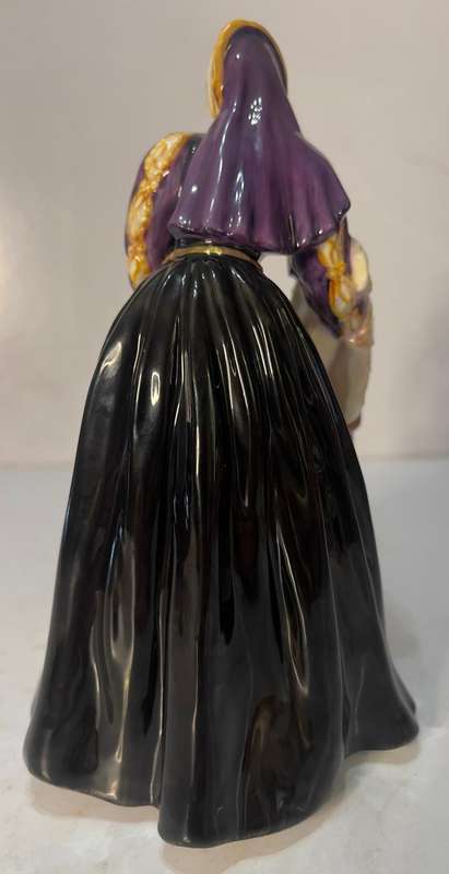 Royal DOULTON Limited Edition Henry VIII Figure - CATHERINE HOWARD