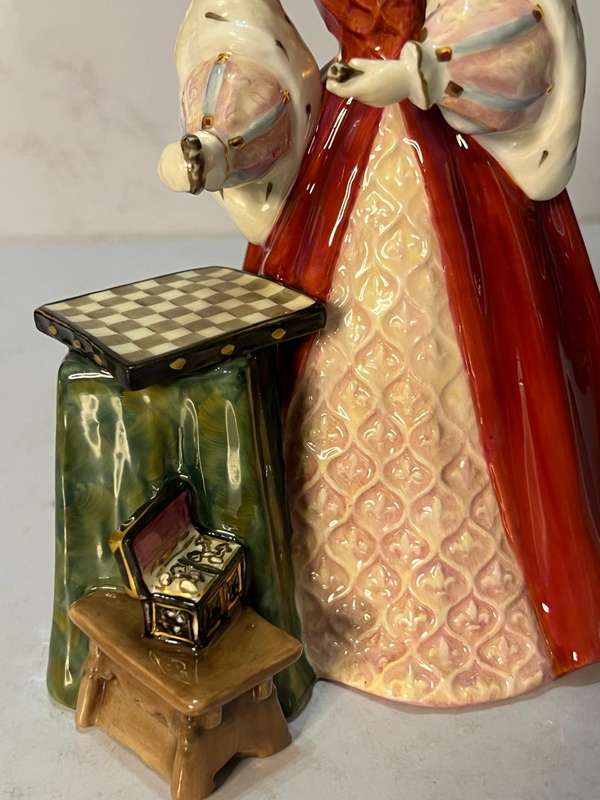 Royal Doulton Limited Edition Princess Elizabeth