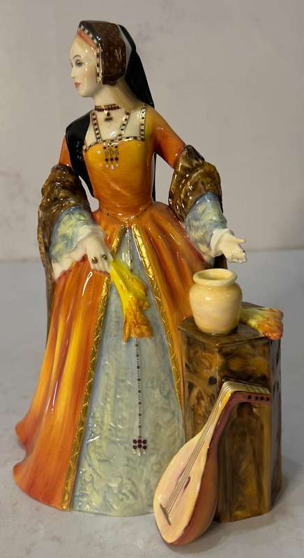 Rare ROYAL DOULTON figure, JANE SEYMOUR