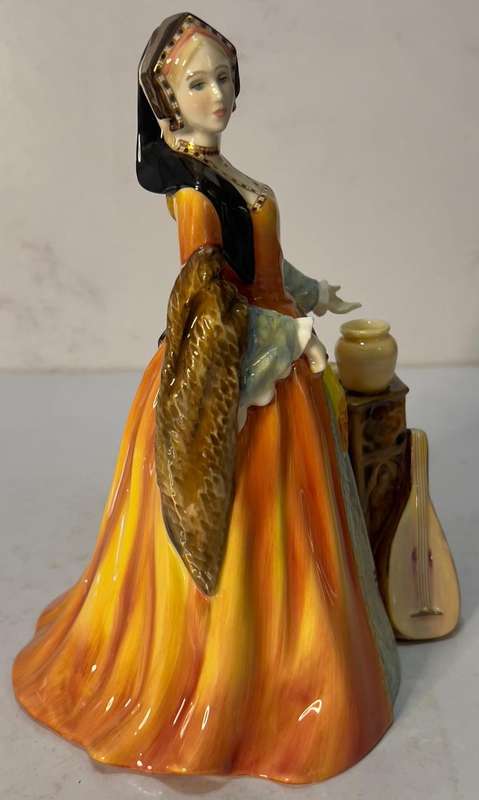 Rare ROYAL DOULTON figure, JANE SEYMOUR