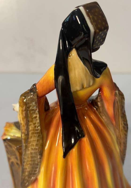 Rare ROYAL DOULTON figure, JANE SEYMOUR