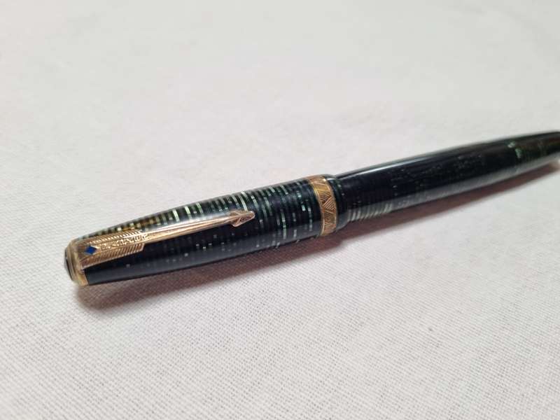 Parker Vacumatic Major Fountain Pen - 1944, Green Pearl