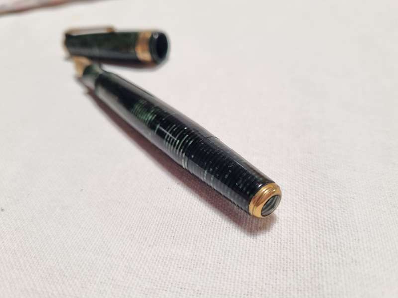 Parker Vacumatic Major Fountain Pen Grean pearl colour
