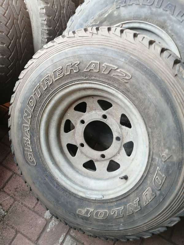 Land Rover Steel rims
