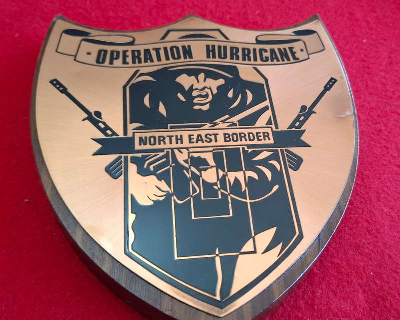 RHODESIAN ARMY - OPERATION HURRICANE PLAQUE   -                        (8803)