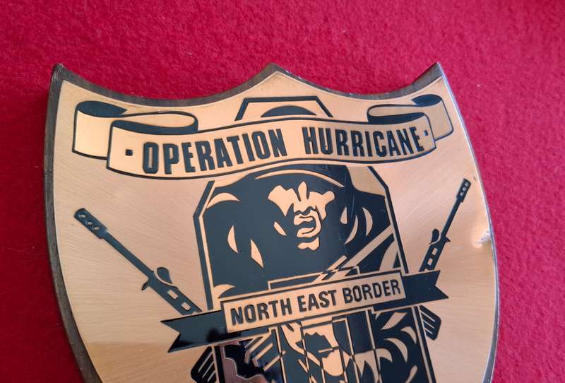 RHODESIAN ARMY - OPERATION HURRICANE PLAQUE   -                        (8803)