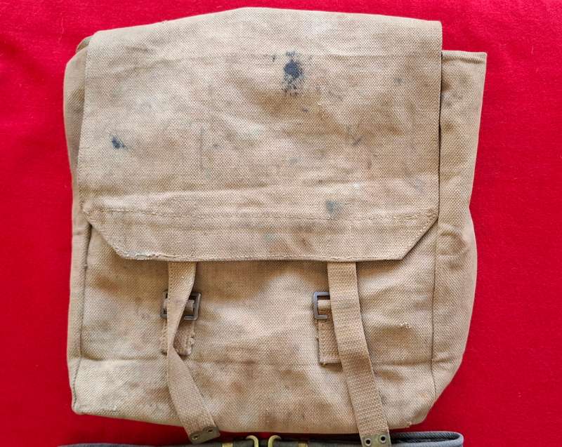 RHODESIAN USED LOT OF WEB BELTS - BRITISH P37 X 4, SA P73 X 2, + 2 UNKNOWN IN BACKPACK  (8813)