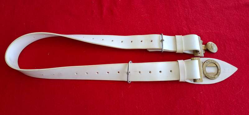 RHODESIAN ARMY PLASTIC PARADE DRESS BELT WITH BRASS BUCKLE - UNCOMMON - MAX LENGTH 107cm/42"  (8753)