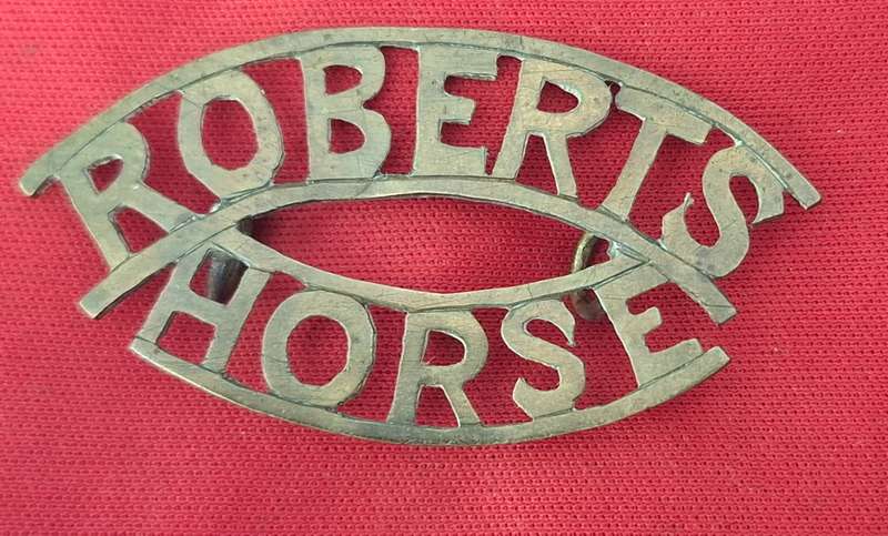 BOER WAR - ROBERTS HORSE SHEET BRASS CUT OUT SLOUCH HAT BADGE - RARE 1900-1901 (OWEN 1697)  (8822)
