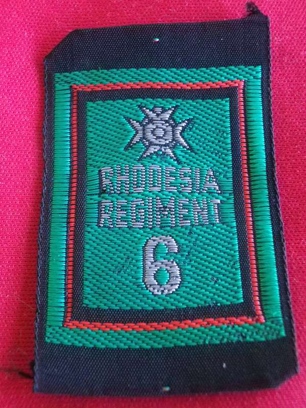 RHODESIA REGIMENT - 6 BN (BULAWAYO) SILK EMBROIDERED BADGE FOR COMBAT CAP   (8688)