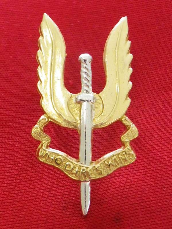 RHODESIA - SAS ANODISED BERET BADGE   (8917)