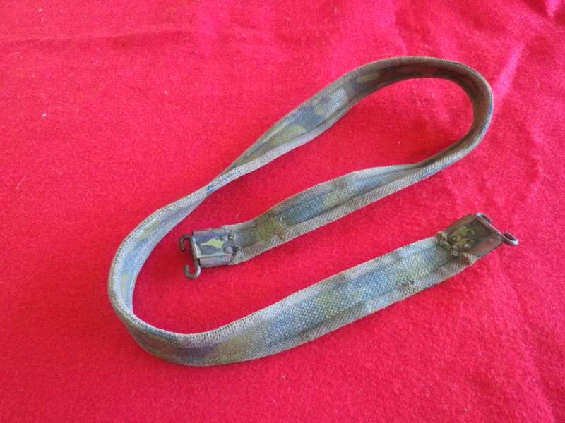 RHODESIAN ARMY - FN CAMMO PAINTED SLING     (8972)