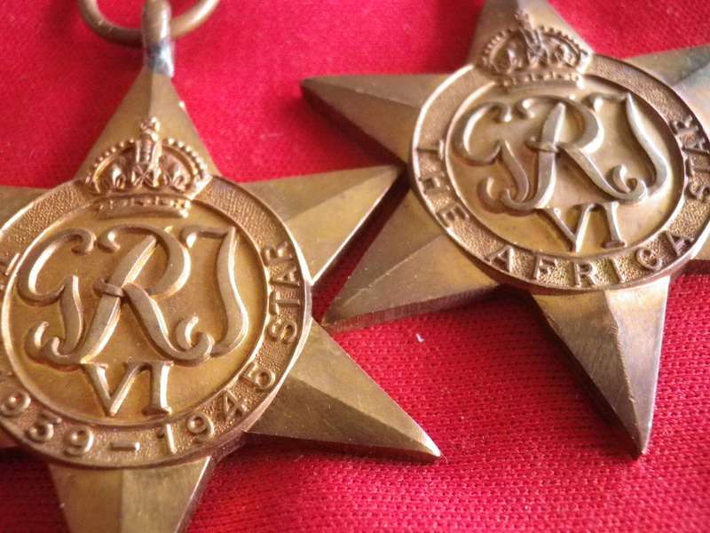 BRITISH ARMY + SOUTH AFRICA - WW2 1939-1945 + AFRICA STAR - UN-NAMED     (8650)