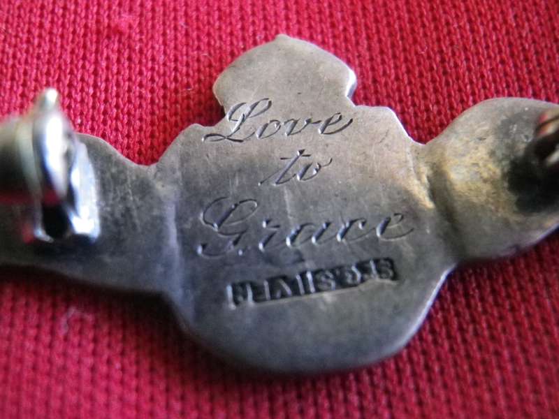 SA AIR FORCE WW2 ERA - SILVER + ENAMEL WINGS - ENGRAVED "LOVE TO GRACE" - SWEETHEART BROOCH  (129)