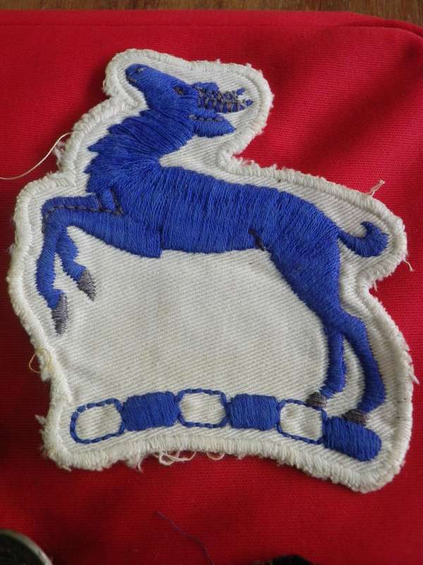 SA - LOT OF SCHOOL BADGES - SEE LIST BELOW               (178)