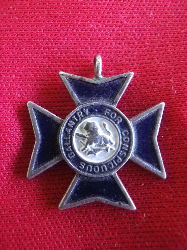 RHODESIA -  MINIATURE MEDAL - POLICE CROSS FOR CONSPICIOUS GALLANTRY (PCG)       - NO RIBBON  (144)