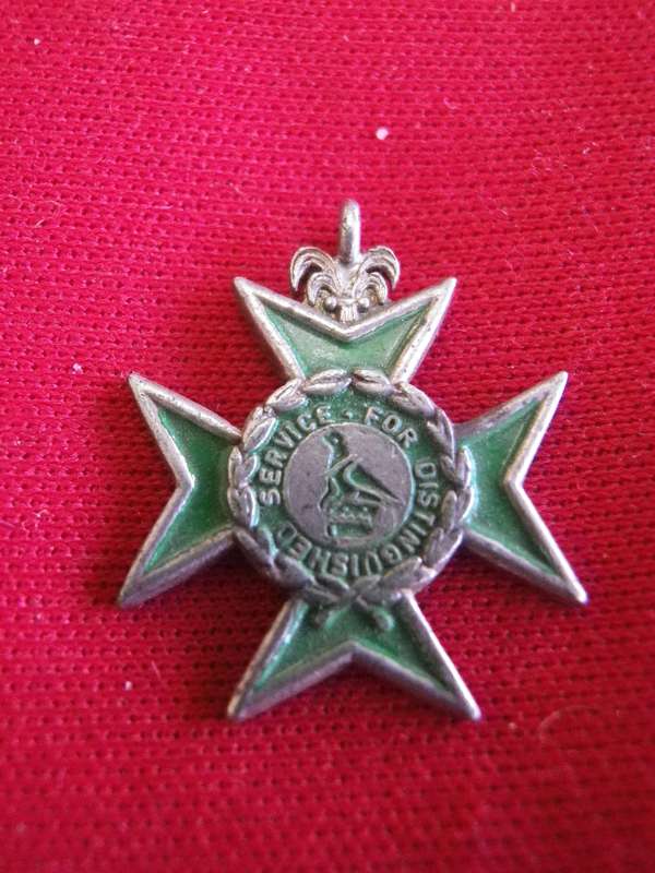 RHODESIA -  MINIATURE MEDAL - PRISON CROSS FOR DISTINGUISHED SERVICE (PSC) NO RIBBON (143)