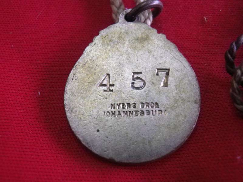 TURF CLUB BADGES - 1902/03 JOHANNESBURG  PONY GALLOWAY CLUB BADGE No. 457 +ORIGINAL CORD  (18)