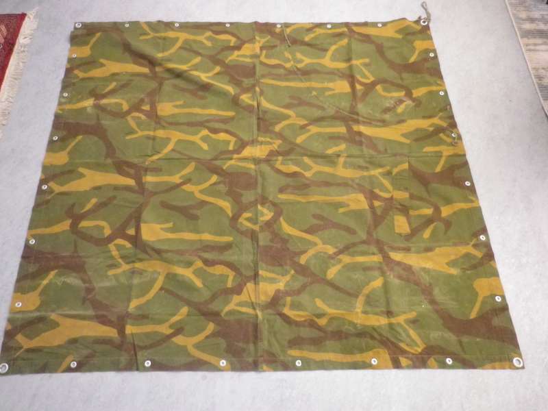 RHODESIAN BUSH WAR PICK UP -YUGOSLAV BIVVY/SHELTER, AS USED BY A SERVICEMAN -SIZE 174cmx163cm (8965)