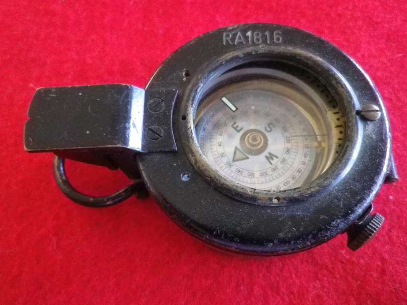 RHODESIAN ARMY - PRISMATIC MARCHING COMPASS + POUCH - STAMPED RA1816- READ MORE BELOW  (8973)