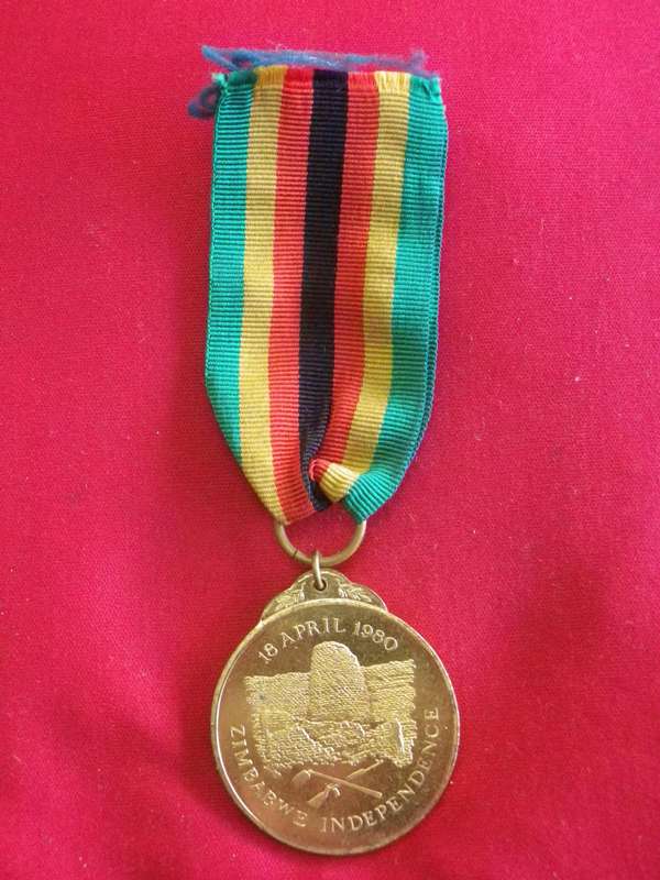RHODESIA - ZIMBABWE INDEPENDENCE MEDAL - NUMBER 67341   (153)
