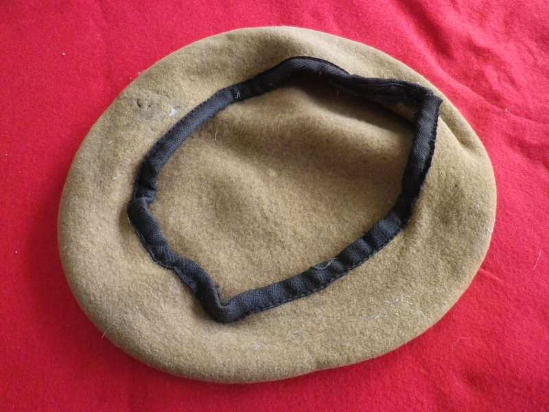 SADF - SIGNALS CORPS BERET - CONDITION AS SEEN, NO INSIGNIA - SIZE RIM 56CM/22"    (8646)