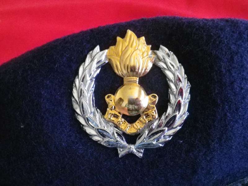 SADF - SA ENGINEERS BERET - SIZE M  - RIM  56CM / 22"               (8954)