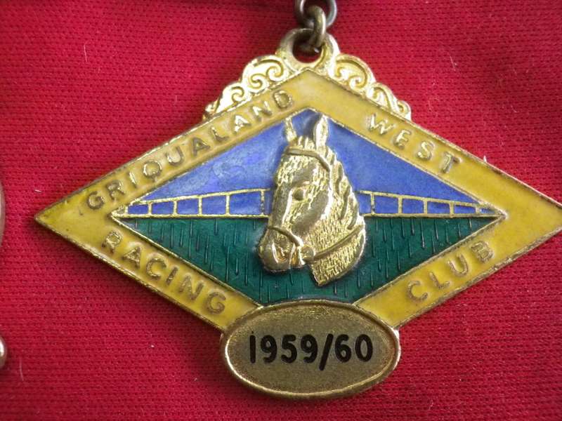 TURF CLUB BADGE  - GRIQUALAND WEST RACING CLUB  - 1959/60 No. 88 + OFFICIALS BADGE -KIMBERLEY  (26)