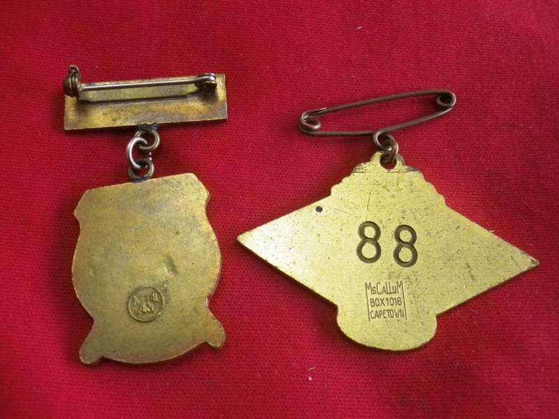 TURF CLUB BADGE  - GRIQUALAND WEST RACING CLUB  - 1959/60 No. 88 + OFFICIALS BADGE -KIMBERLEY  (26)